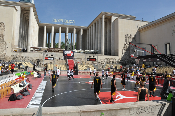 Quai-54-Basketball-Court
